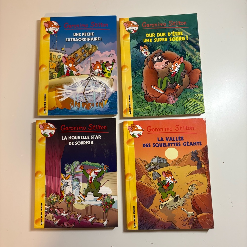 Geronimo Stilton Lot of 4 French Books for Young Readers, Paperback, Fun